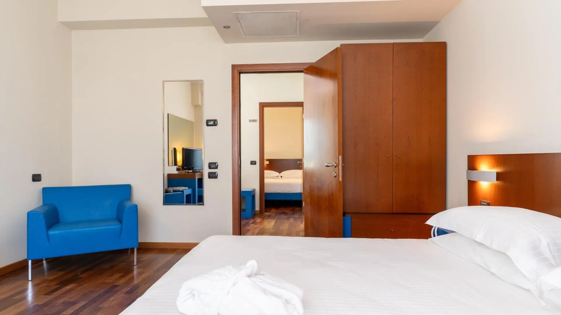 Hotel Balance Milano Marittima 4*,